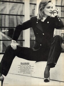 806433502_Vogue-April1980(4-1980)USAandreablanchthenewallure7.thumb.jpg.f91964b196e260dd1ae93f9e3330bd75.jpg
