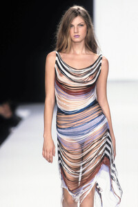 871467086_MissoniSpring20003.thumb.jpg.f2fda5cd0e1df5fb55d48c5066f6c187.jpg