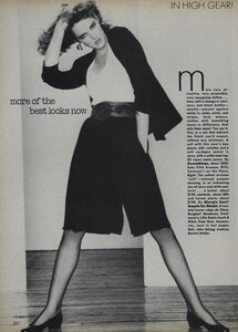 873801976_VOGUEUSFeb198101.thumb.jpg.a5f6f61eec25e3f2896b84b24bc2f6c5.jpg