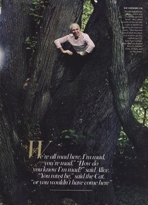 Alice_Leibovitz_US_Vogue_December_2003_15.thumb.jpg.3acaaf2a11d997ebcb0a5df507b29b1e.jpg