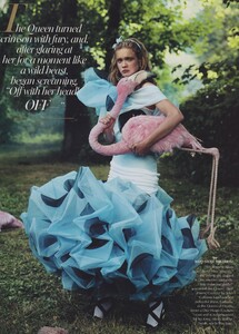 Alice_Leibovitz_US_Vogue_December_2003_21.thumb.jpg.698fbf1857a22bfadf93c1ffcc70991c.jpg