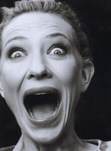 CB_Leibovitz_US_Vogue_December_2009_03.thumb.jpg.53c83b8e78aa75dbdbc70f2c4ce2a821.jpg