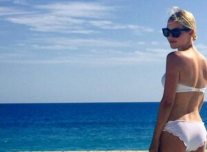 Claire-Holt-beautiful-pics.jpg