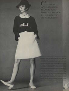 Curves_Waldeck_US_Vogue_April_1st_1968_01.thumb.jpg.651fe615abb81fadb35b437f50933371.jpg