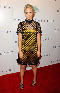 Dianna-Agron---Brian-Bowen-Smith-Wildlife-show-in-West-Hollywood--03.jpg