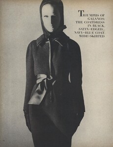 Galanos_Horst_US_Vogue_October_15th_1965_01.thumb.jpg.88807dfd6cee60fd4b744c20e6e0b604.jpg