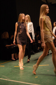 Givenchy-2008-Paris-Edita-9a.jpg