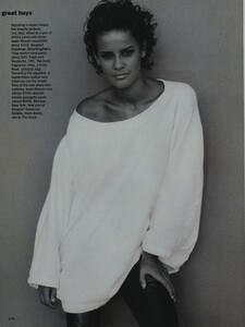 Great_Maser_US_Vogue_November_1992_03.thumb.jpg.3cae27bbeee1a646b35ae66814fce6fe.jpg