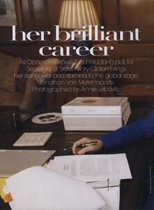 HC_Leibovitz_US_Vogue_December_2009_01.thumb.jpg.23843f2e4aebcc9ea019cfef50743bb4.jpg