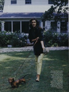 Hanson_US_Vogue_November_1992_03.thumb.jpg.49a18589304e3a581e7b733144984998.jpg