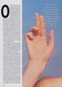 Leibovitz_US_Vogue_June_1996_03.thumb.jpg.c91102aae8720bb36bab5b8ee7843207.jpg