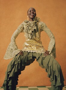 NI_US-VOGUE_S6722F03-001_V2.jpg