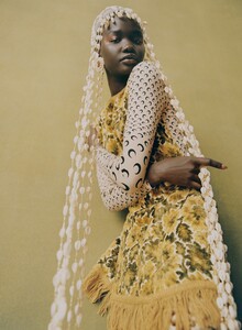 Nadine_US-VOGUE_02-2_V2.jpg