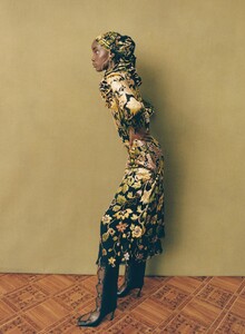 Nadine_US-VOGUE_11_V2.jpg