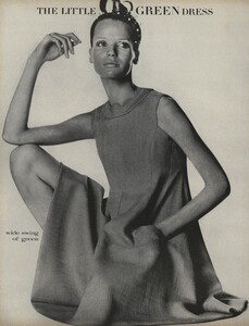 Penn_US_Vogue_April_1st_1968_09.thumb.jpg.64cc50e3bd91ae5047932a1b0e903e5a.jpg