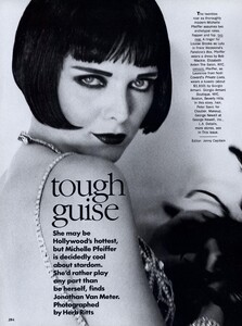 Ritts_US_Vogue_October_1991_01.thumb.jpg.682be0fc2d9d30767963ed70c197f851.jpg