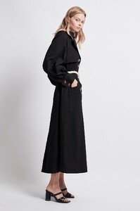 S11-20AJ2025_Liberation_Trench_Coat_Black-20273-Aje-0665.jpg