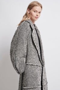 S17-20AJ2018_Rebellion_Tweed_Coat_Tweed-20273-Aje-0968.jpg