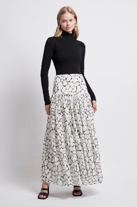 S23-20AJ4068_Rebellion_Midi_Skirt_Tortoiseshell_Lace-20273-Aje-1281.jpg