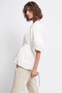 S40-20AJ1111_Psychedelia_Smock_Blouse_Eggshell-20254-Aje-2722.jpg
