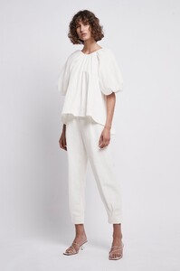 S48-20RE1343_Positive_Blouse_White-20681-Aje-0860.jpg