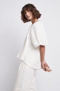 S48-20RE1343_Positive_Blouse_White-20681-Aje-0895.jpg
