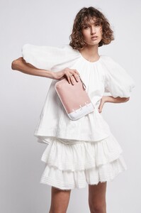 S68-20RE6070_Marsala_Clutch_Bag_Apricot-20681-Aje-2386.jpg