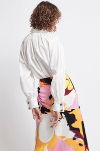 S7-Liberation_Herringbone_Smock_Shirt_Eggshell-20254-Aje-1835.jpg