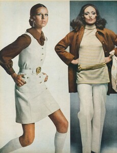 Stern_US_Vogue_January_15th_1969_03.thumb.jpg.7313d77524a8822fb1baf4f7634831fe.jpg