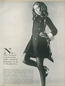 Stern_US_Vogue_January_15th_1969_10.thumb.jpg.74873178ec45303c31bbfd90a3f754fe.jpg