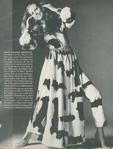 Stern_US_Vogue_January_15th_1969_20.thumb.jpg.b6450740a8a4e10315ab1d0960dce56f.jpg