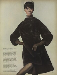 This_Horst_US_Vogue_October_15th_1965_02.thumb.jpg.f85a6b3e7fd2bef77ad478a81a8419b9.jpg
