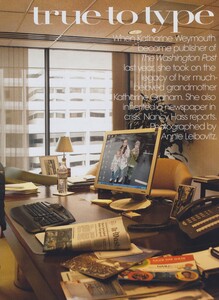 True_Leibovitz_US_Vogue_July_2009_02.thumb.jpg.b343f6d68bad605f38bf93fe73a35344.jpg