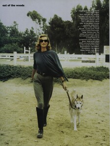 Woods_Maser_US_Vogue_November_1992_03.thumb.jpg.2ddbd9a9f40ee7a3b36df8c81483c22f.jpg