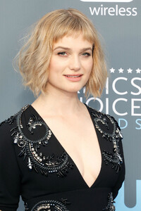 alison-sudol-904059368.jpg