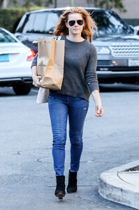 amy-adams-shopping-at-bristol-farms-in-beverly-hills-february-21st-2017.jpg