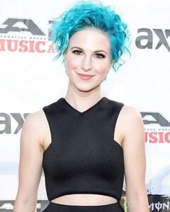 blue-hayley-is-best-hayley.jpg