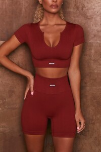 bt0036_bt0041_7_in-charge-game-on-burgundy-ribbed-short-sleeve-top-high-waist-shorts_2.jpg