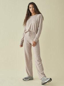 cashmere-sweatsuit-oatmeal-3.jpg