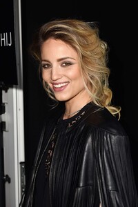 dianna-agron-at-elie-saab-fashion-show5.jpg