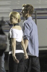 dianna-agronon-the-set-of-glee-august-24th-2010butt-shots-14.jpg