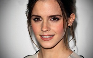 face-model-long-hair-celebrity-singer-actress-black-hair-fashion-hair-Emma-Watson-nose-head-supermodel-girl-beauty-eye-lip-hairstyle-cheek-brown-hair-eyebrow-organ-close-up-forehead-596645.jpg