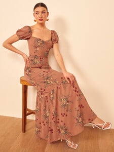 farrow-dress-queen-1.jpg