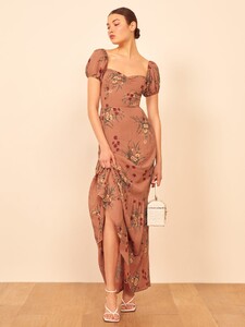 farrow-dress-queen-5.jpg