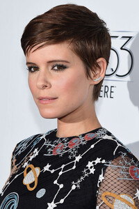 gallery-1449778154-hbz-pixie-update-kate-mara.jpg