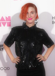hayley-williams-performs-onstage-during-we-can-survive-2014-at-the-hollywood-bowl-10242014-4.jpg