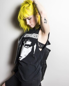 hayley-williams-photo-shoot-november-2015-1.jpg