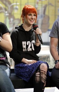 hayley-williams.jpg