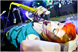 hayley-williams.jpg