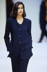 jil-sander-ss-1992-5.thumb.jpg.49d00ac816351bdc0eadf6859b6c675a.jpg